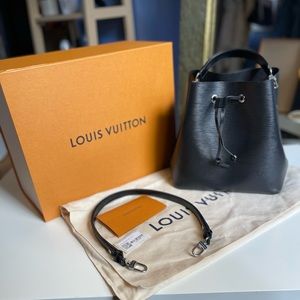 Louis Vuitton NÉONOÉ MM Epi Nior